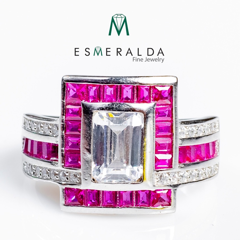 beautiful 925 silver ring with zirconia